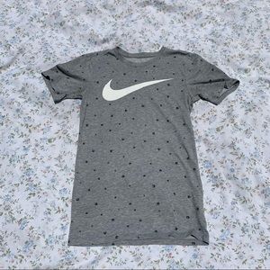 grey Nike basketball women T-shirt